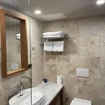 Life Butiq Hotel *