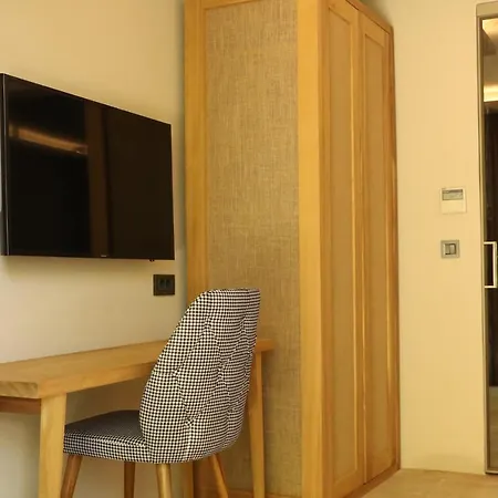 Life Butiq * Yalıkavak