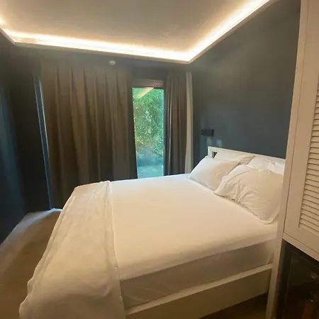 Life Butiq * Yalıkavak