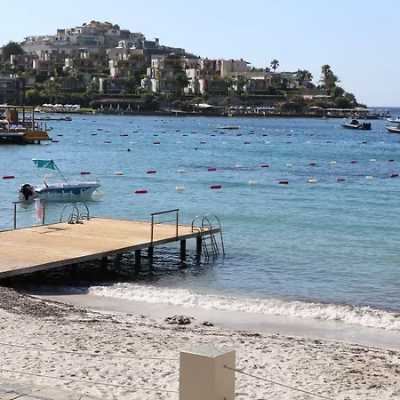 Life Butiq ホテル