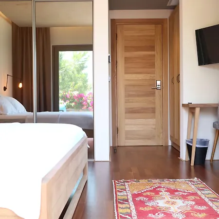 Life Butiq ホテル