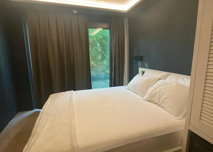 Life Butiq * Yalıkavak