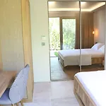 Life Butiq Otel