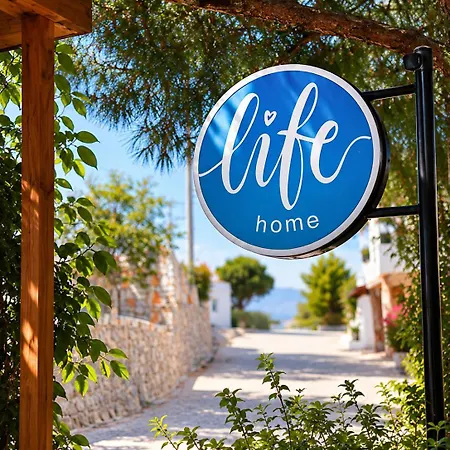فندق Life Butiq *